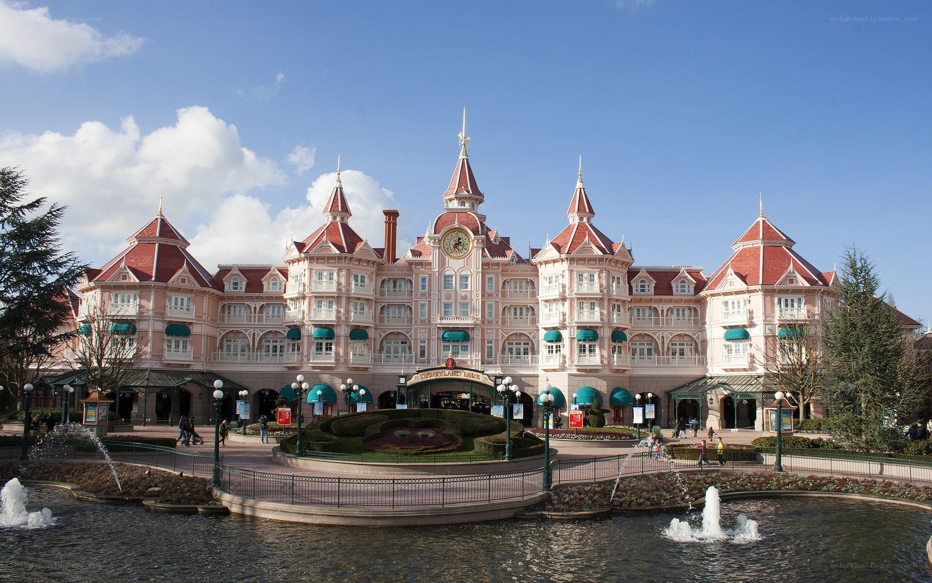 Disneyland Paris hotel