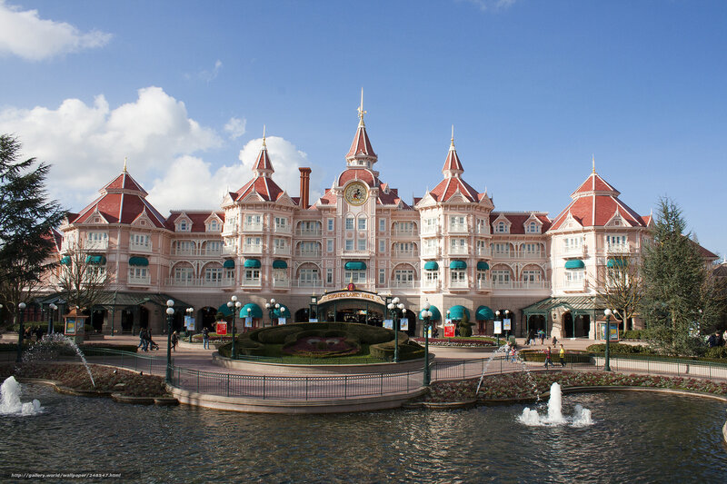 Disneyland Paris hotel