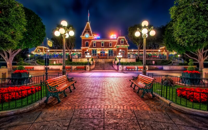 Disneyland Train Station