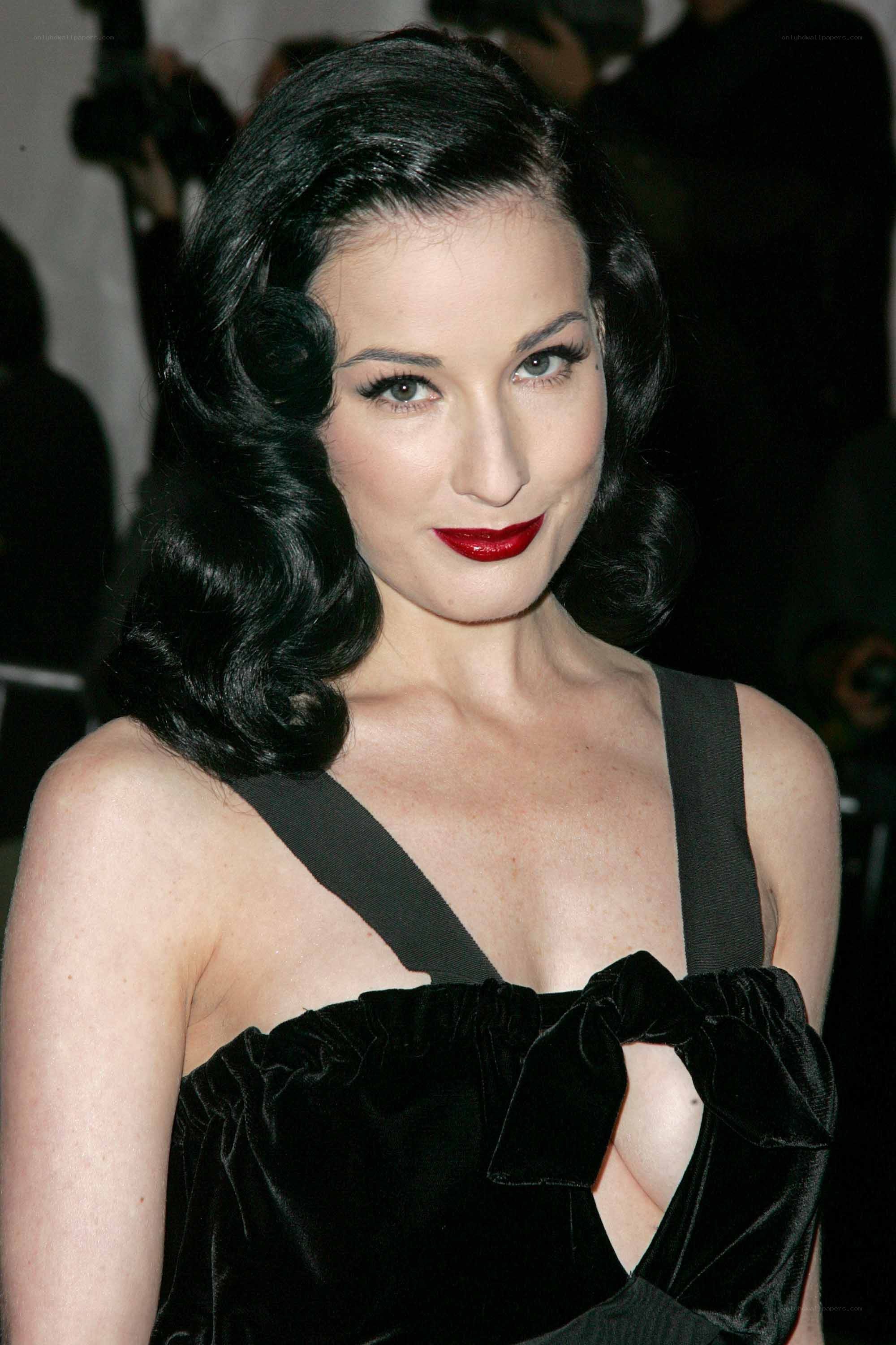 Dita Von Teese at event