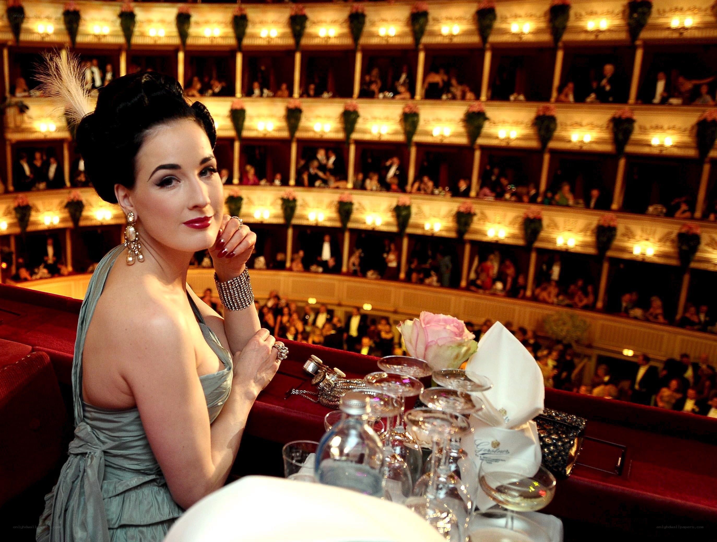 Diva in opera house