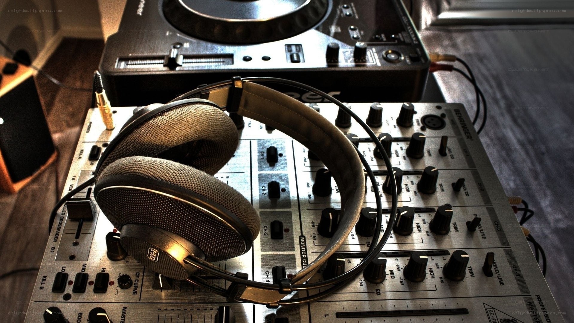 DJ equipment with headphones