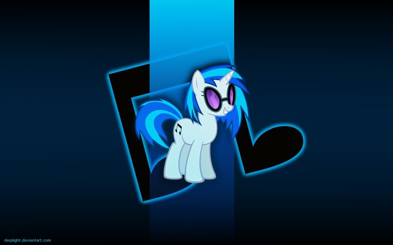 DJ Pon-3 with sunglasses