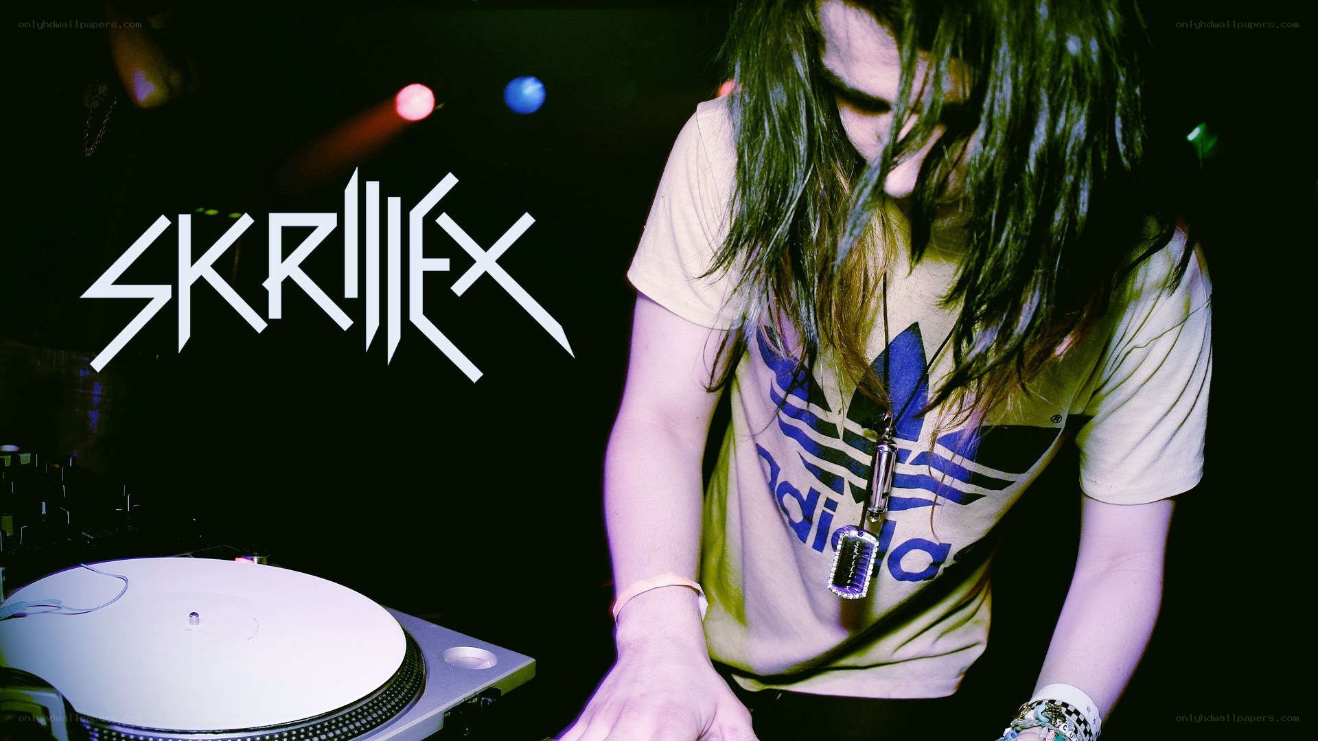 DJ Skrillex performing