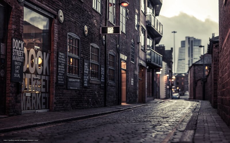 Dock Street Market alley