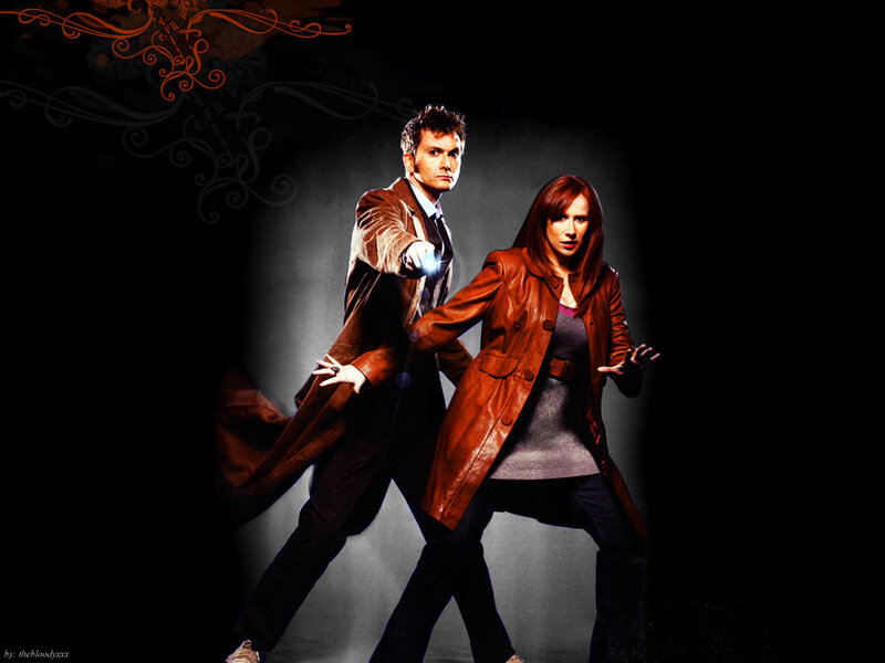 Doctor Who and Rose Tyler action pose