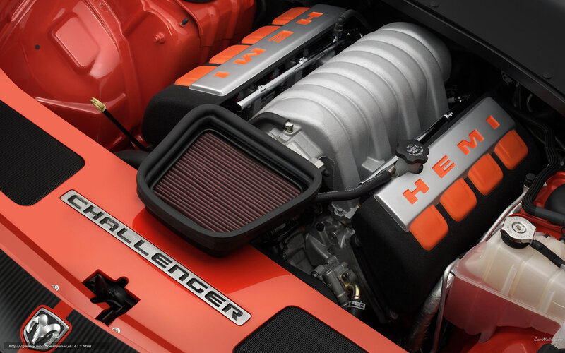 Dodge Challenger engine bay