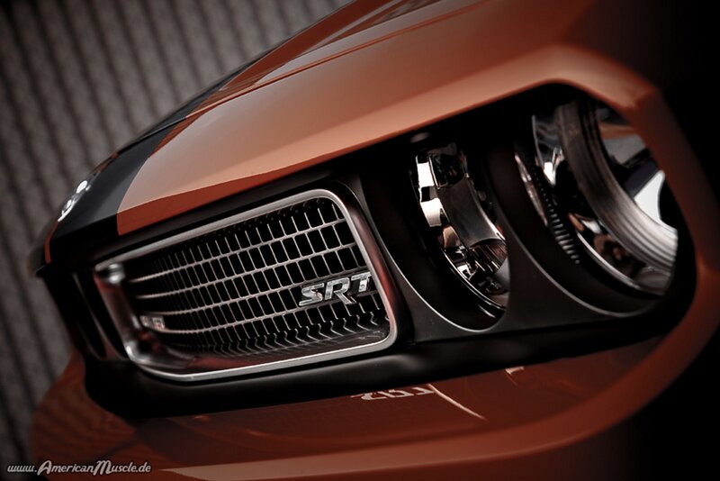 Dodge SRT front grille detail