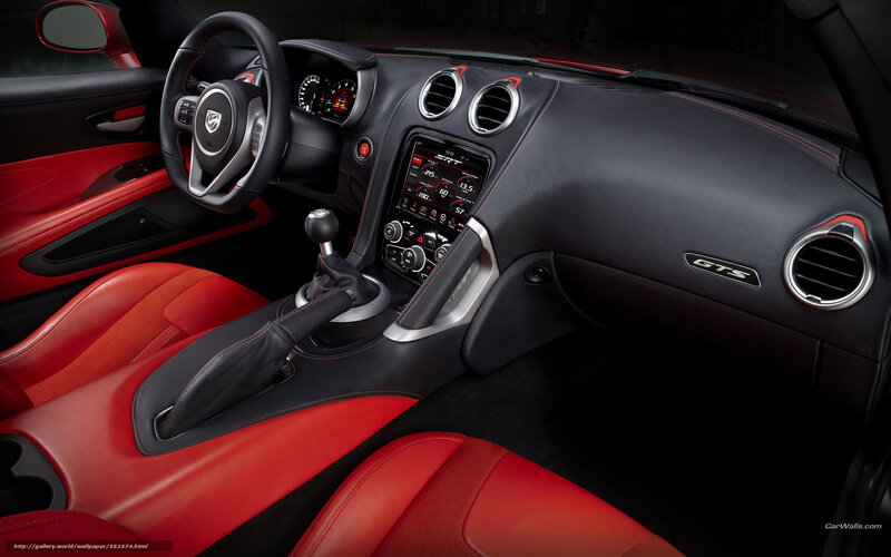 Dodge Viper GTS interior