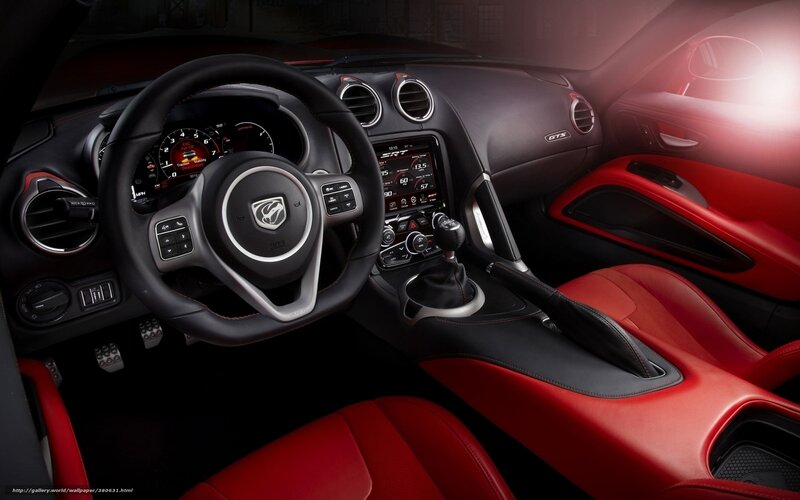 Dodge Viper GTS interior