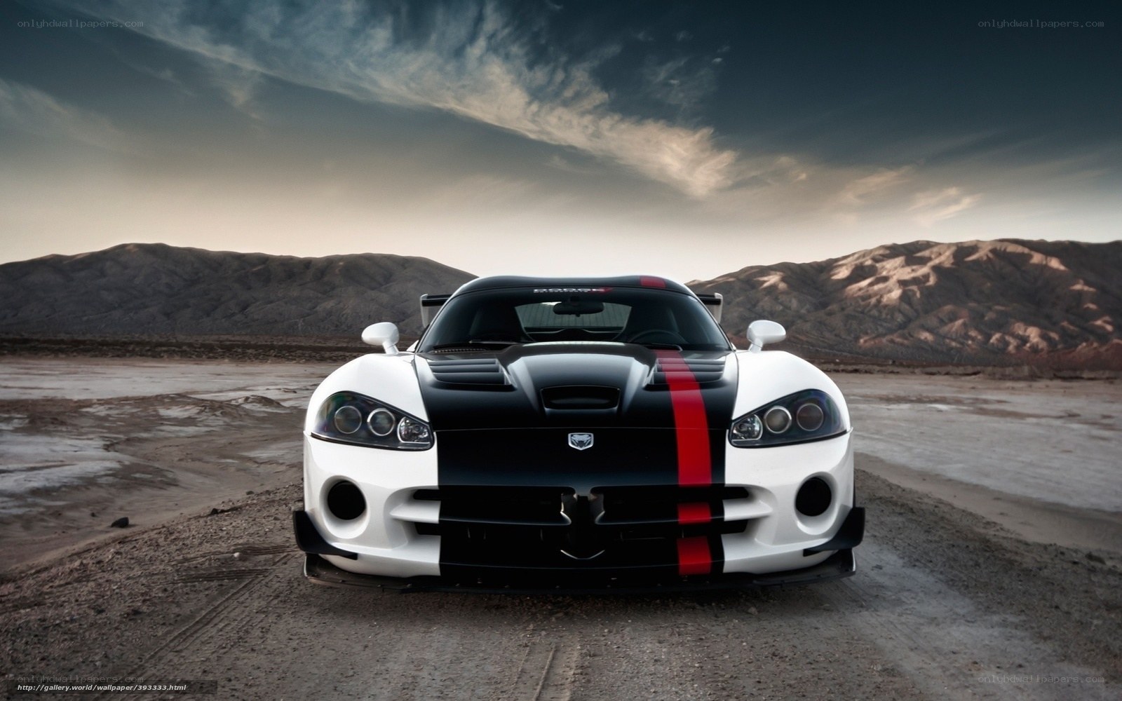 Dodge Viper in desert landscape