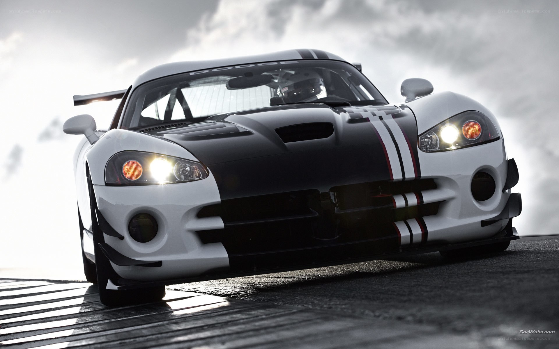 Dodge Viper race car