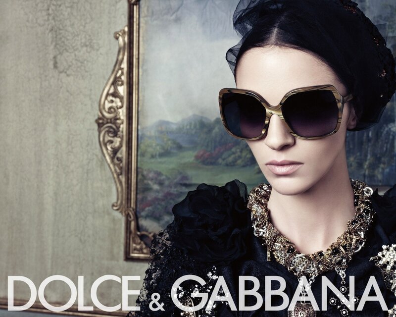 Dolce & Gabbana fashion advertisement