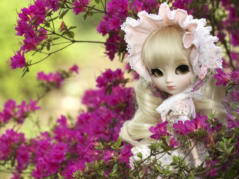 Doll in Flowers — Pink