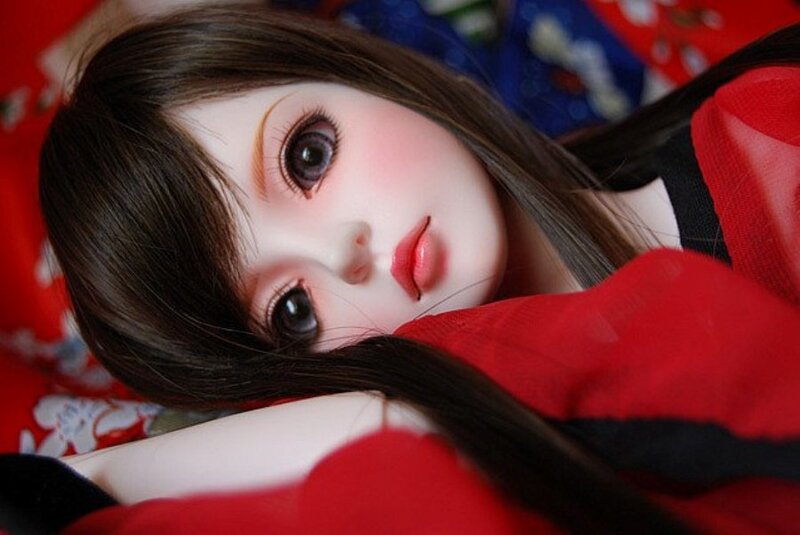 Doll with Brown Hair — Red