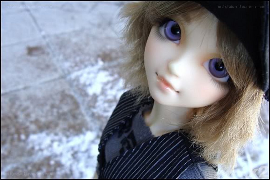 doll with purple eyes