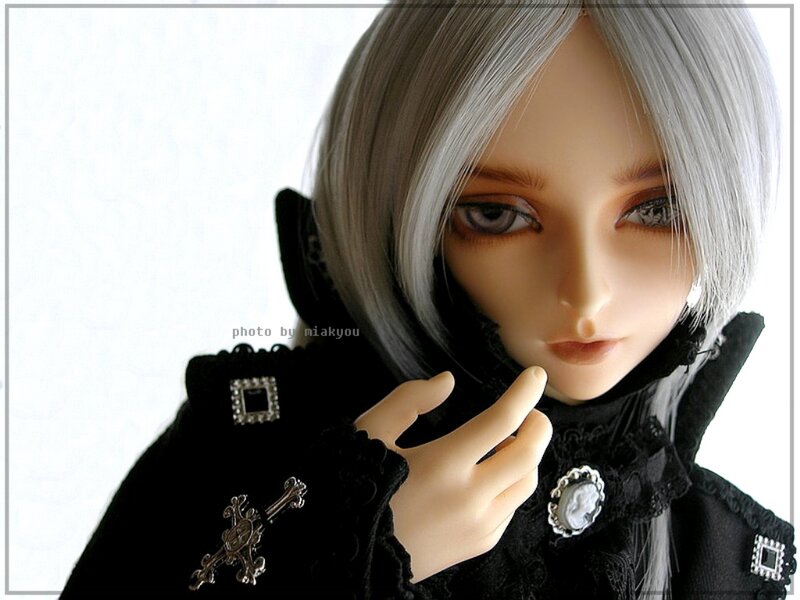 Doll with Silver Hair — Black