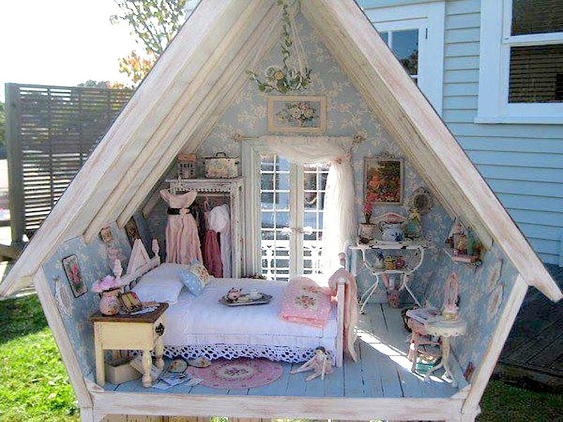 Dollhouse Bedroom