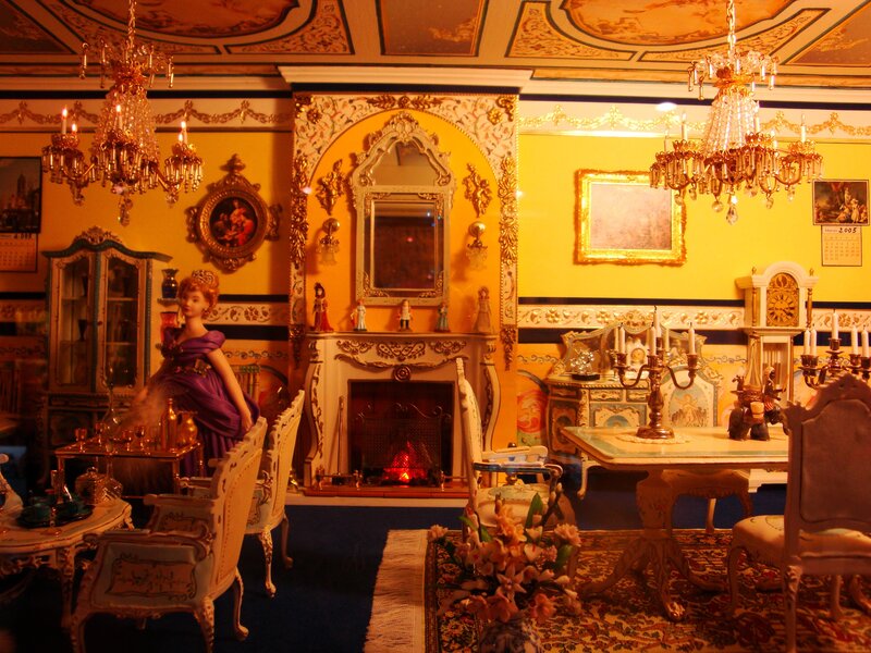 dollhouse living room scene