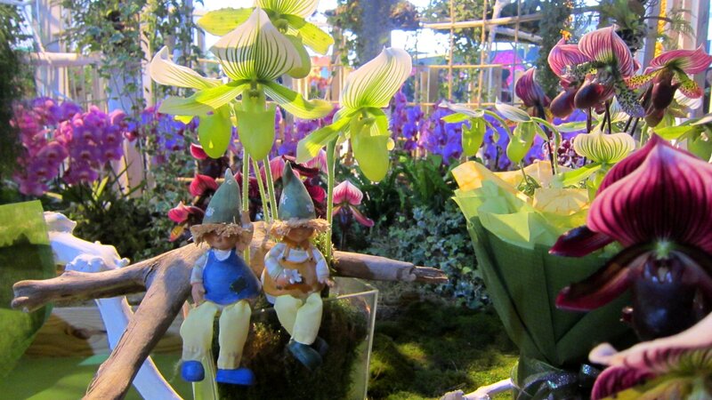 Dolls on a Branch