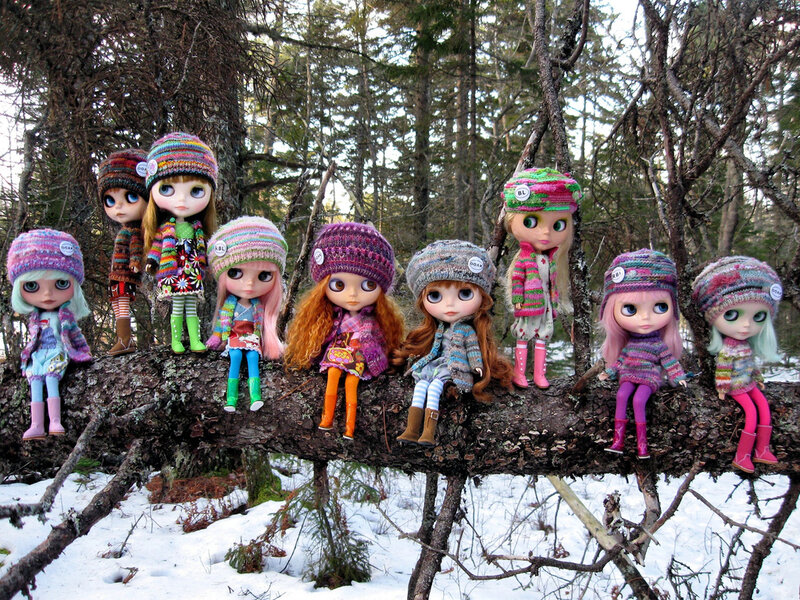 Dolls on a Log
