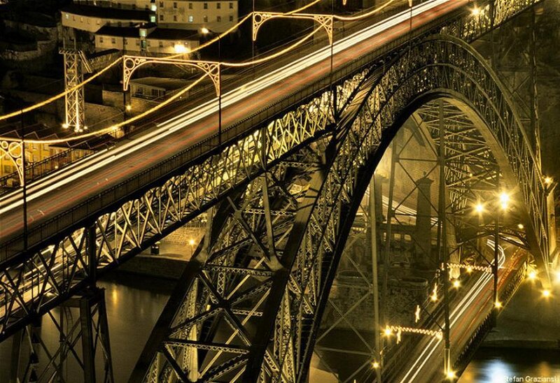 Dom Luís I Bridge — Yellow