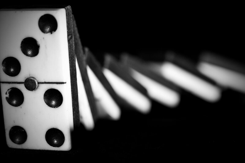Domino Tiles Falling