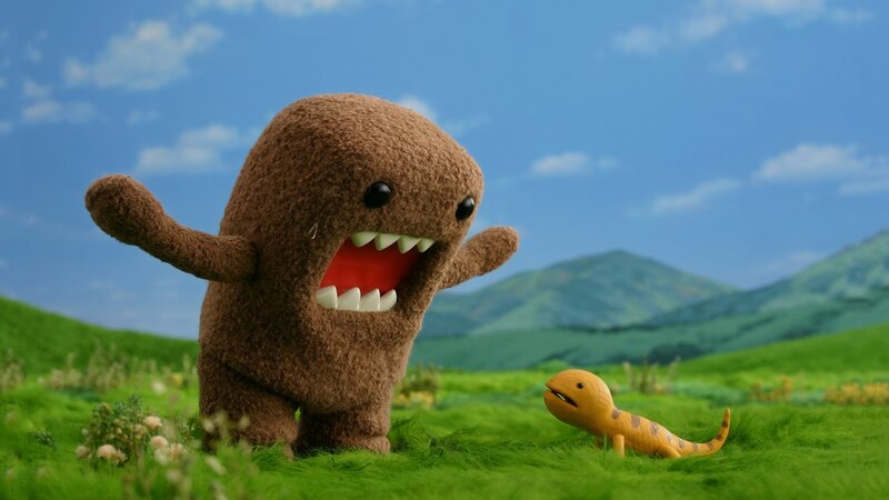 Domo meets a lizard