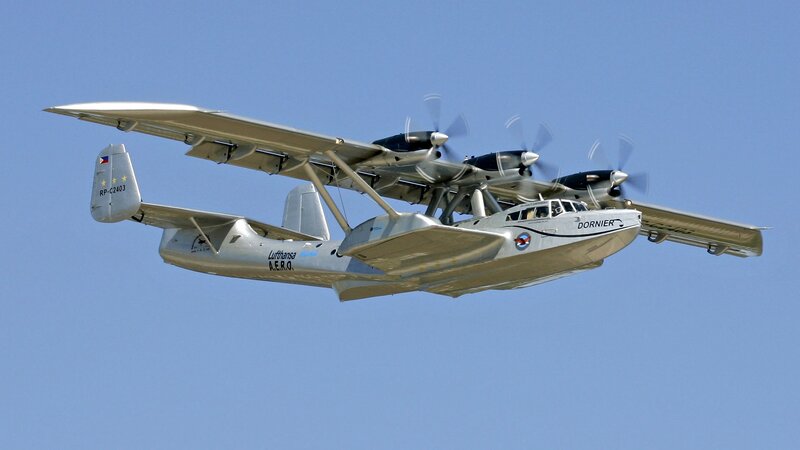Dornier Seaplane — Blue, Calm