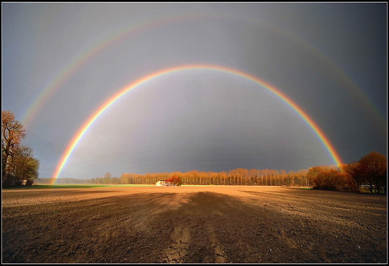 Double rainbow over a field