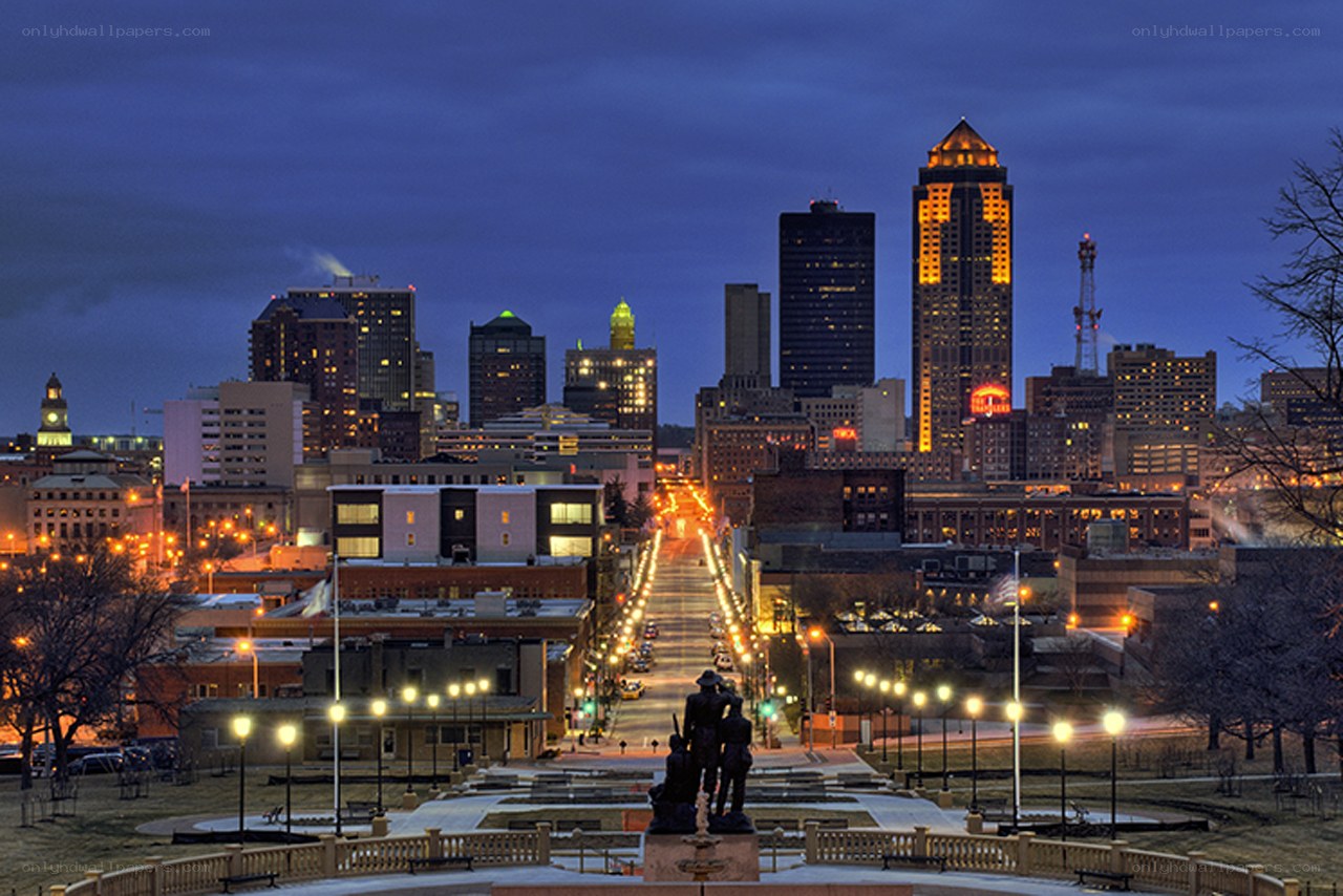 Downtown Omaha skyline at dusk