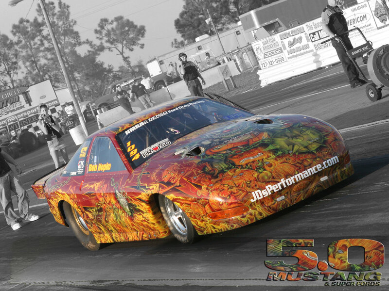 Drag Racing Car — Red, Dynamic