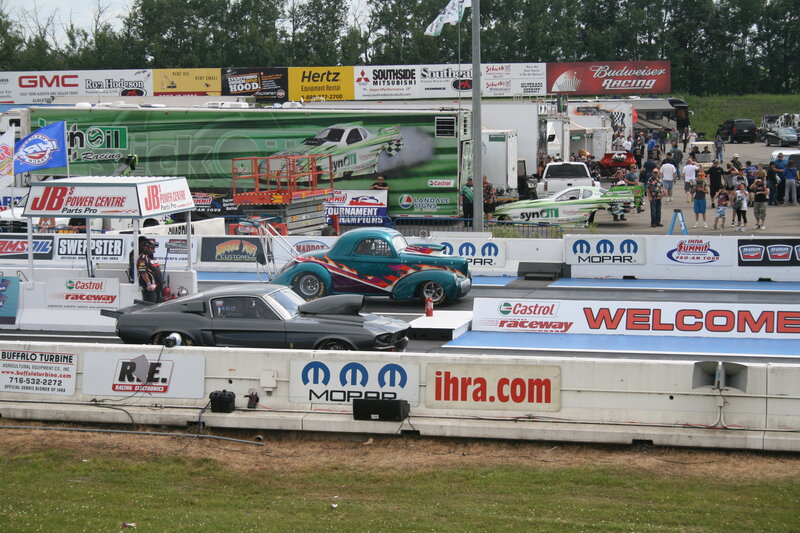 Drag Racing Cars — Green, Active, Afternoon, Photograph
