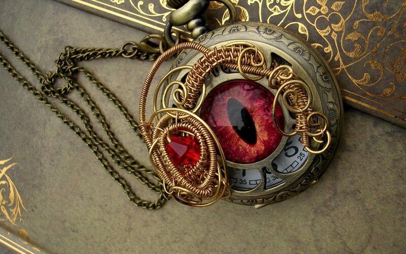 Dragon Eye Pendant