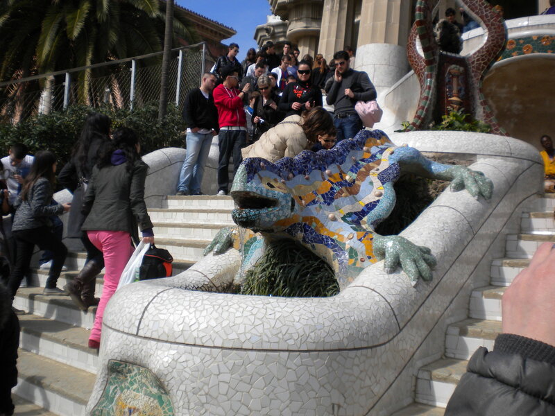 Dragon mosaic sculpture at Park Güell