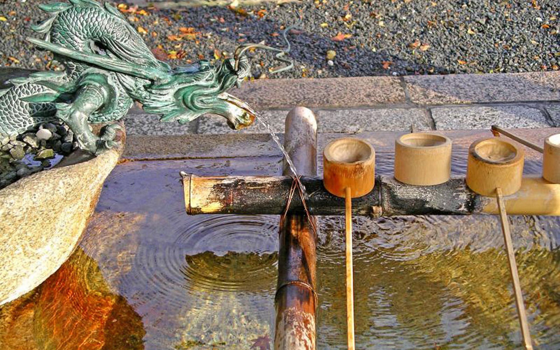 Dragon water fountain