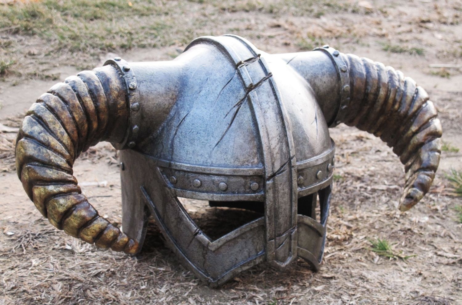 Dragonborn helmet from Skyrim