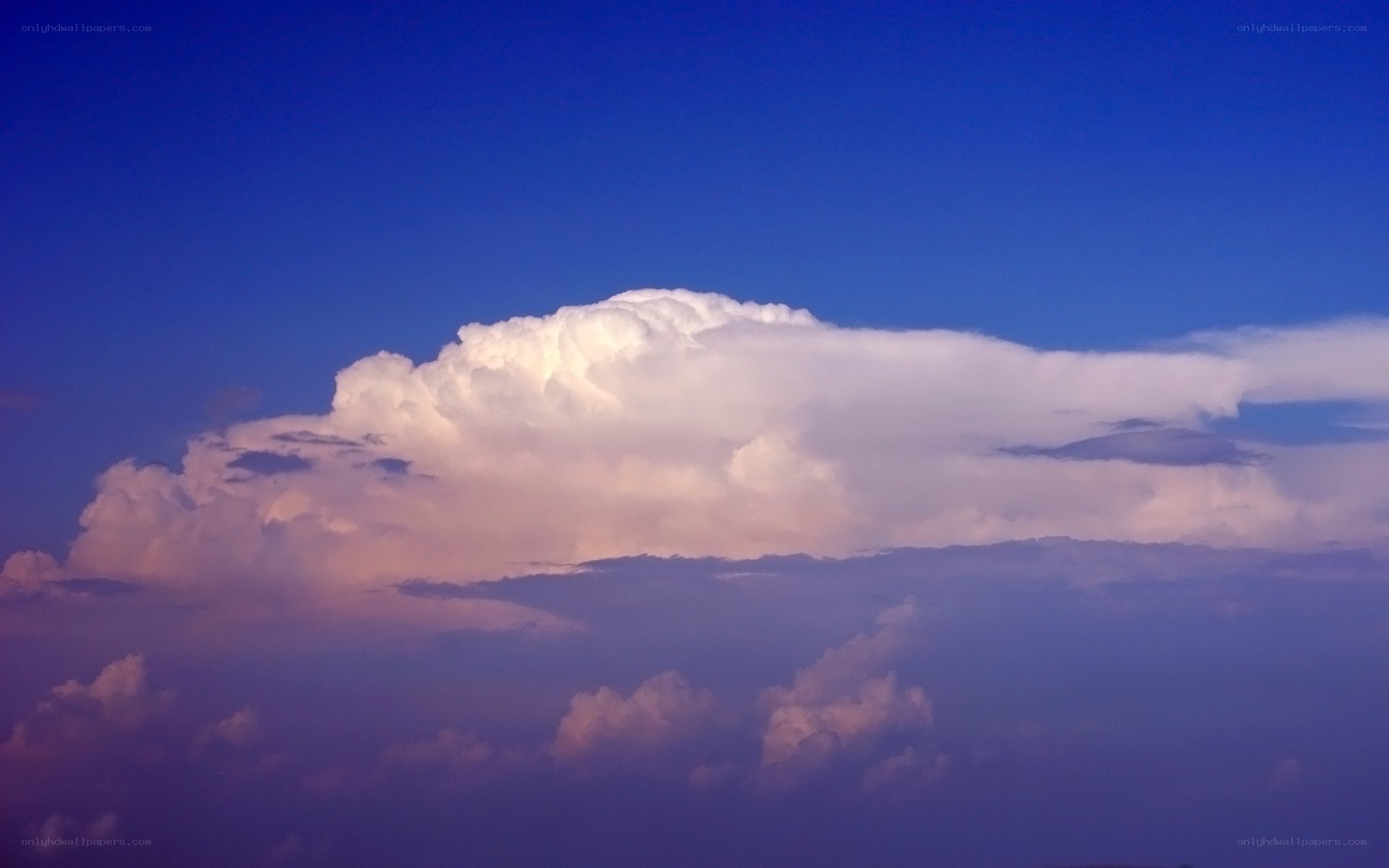 dramatic cloud formation at dusk