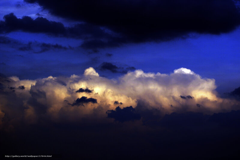 Dramatic Clouds at Dusk