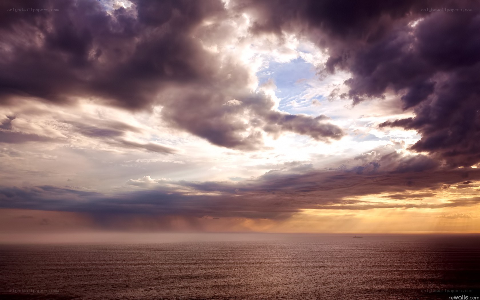 dramatic storm over the ocean