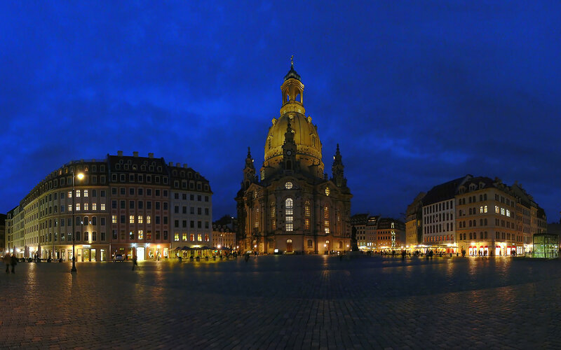 Dresden Cathedral at dusk