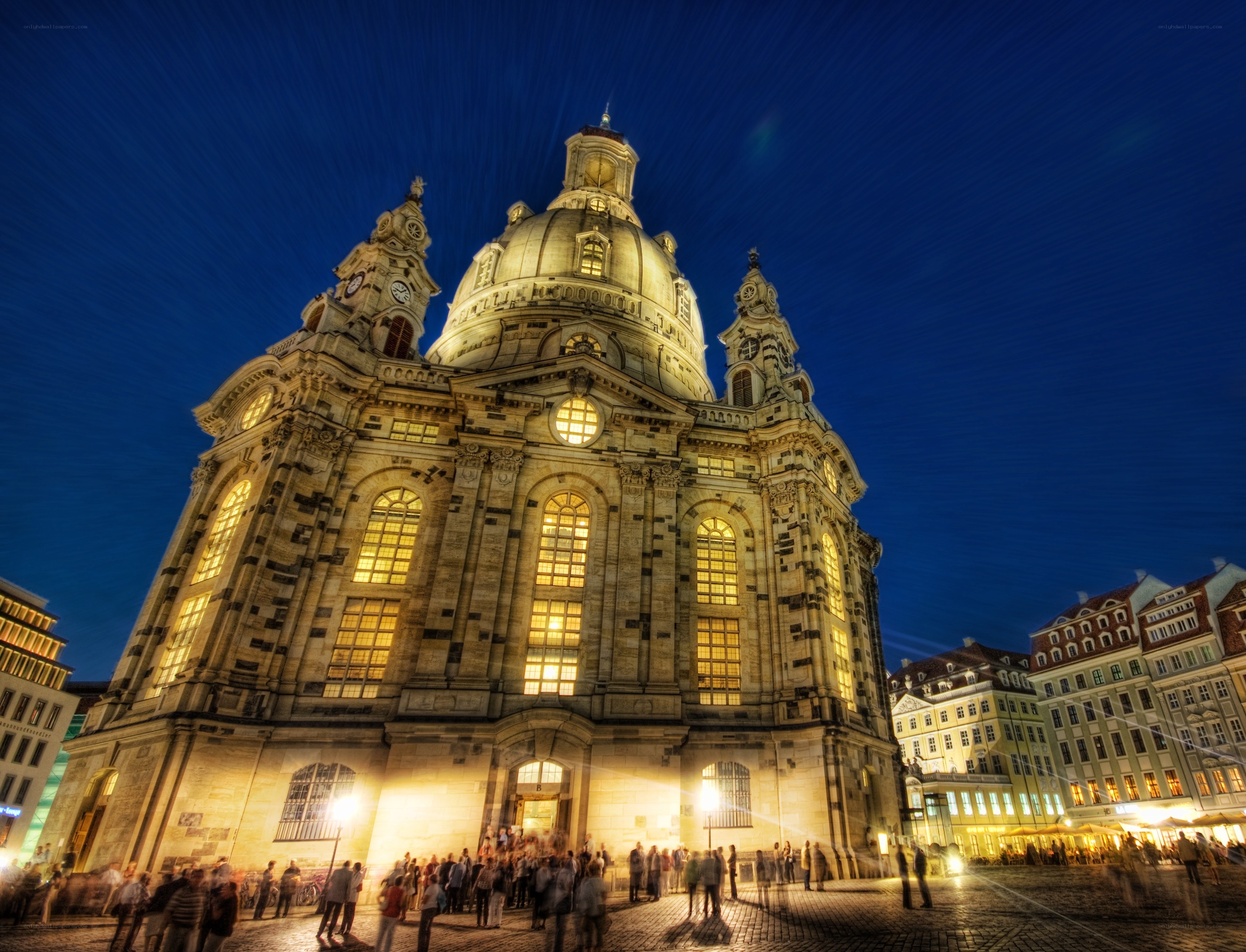 Dresden Cathedral at night