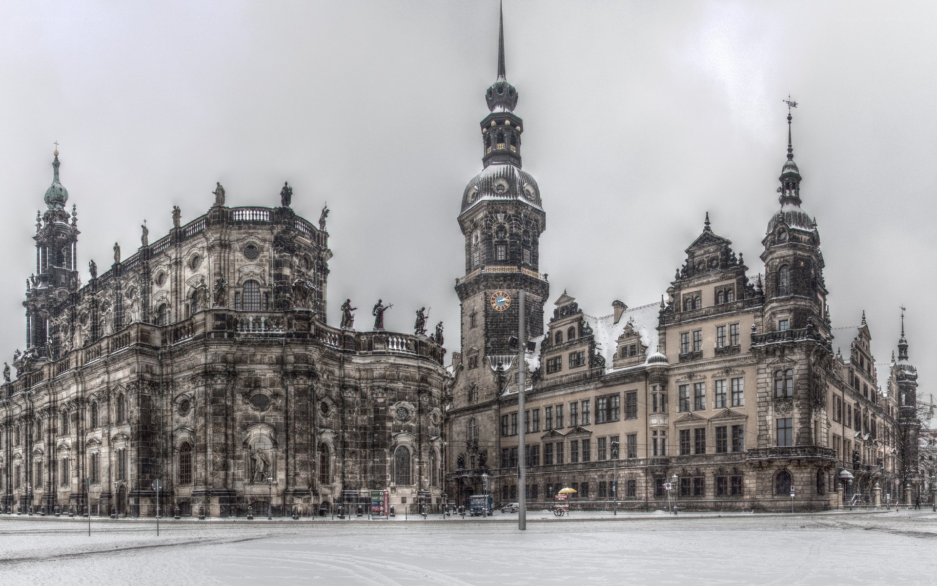 Dresden city hall in winter