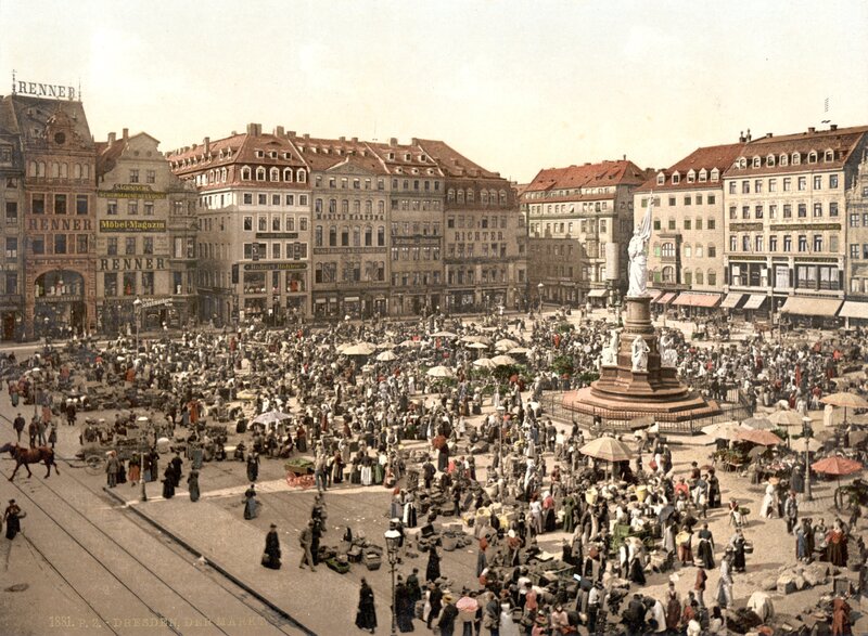Dresden market square scene