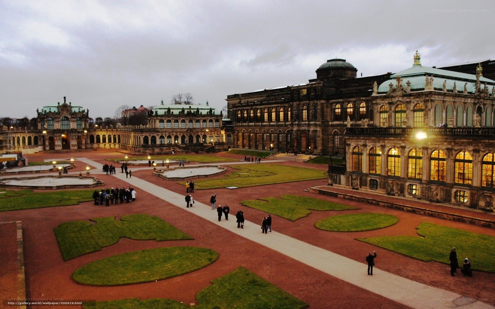 Dresden Palace courtyard at dusk