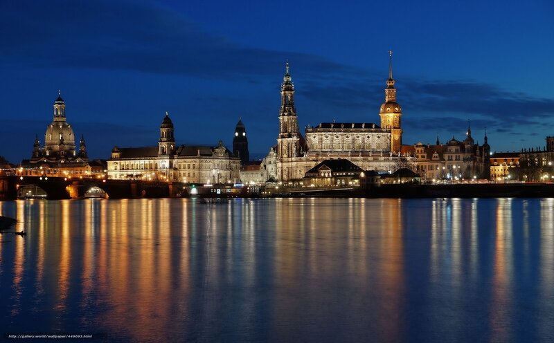 Dresden skyline at night