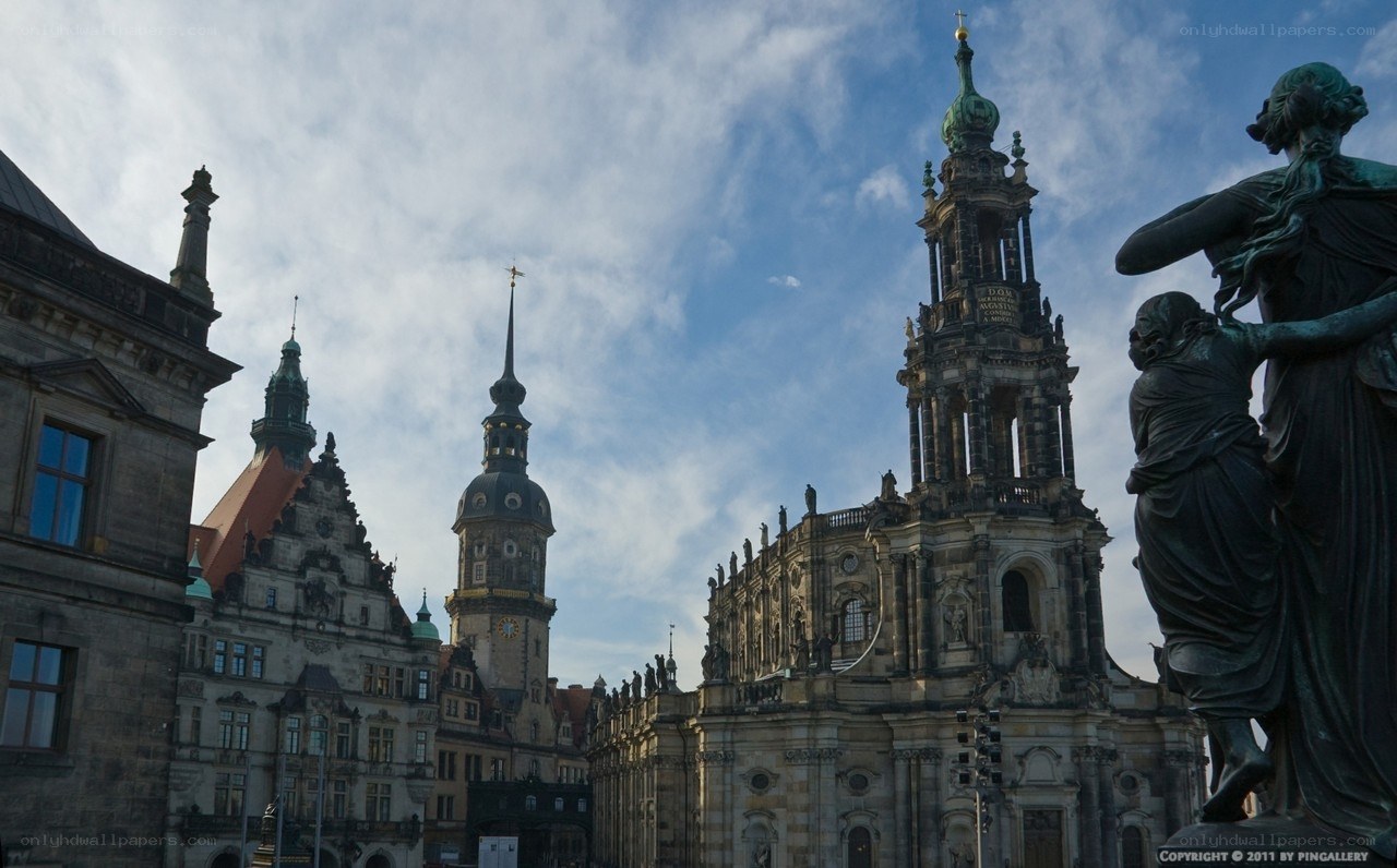 Dresden skyline with statues
