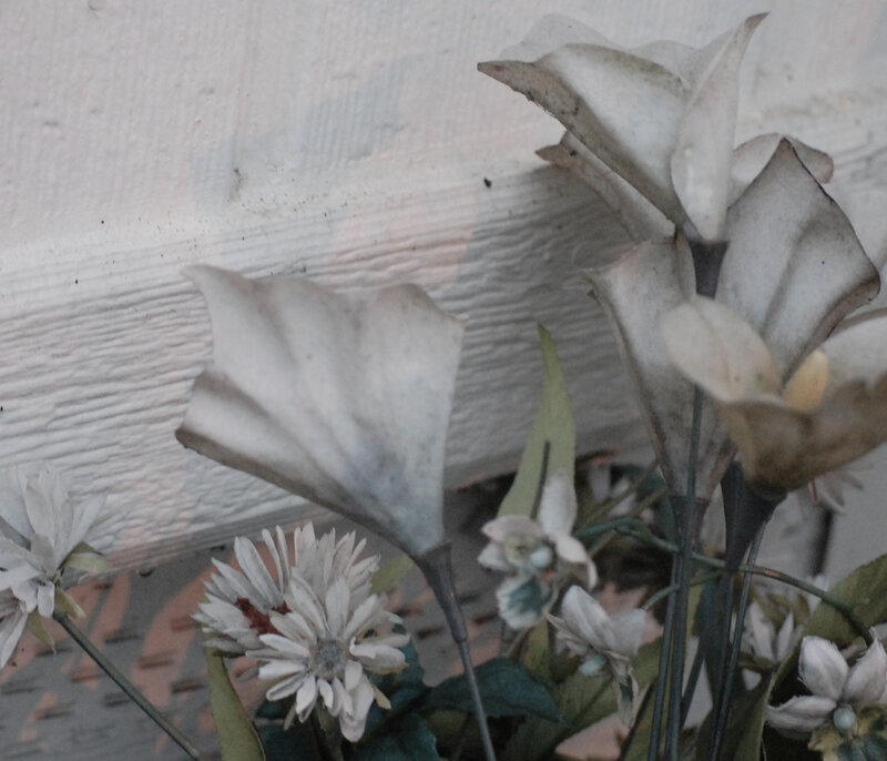 dried artificial flowers