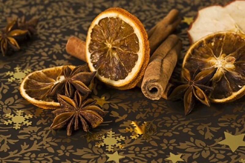 Dried Citrus and Spices — Brown