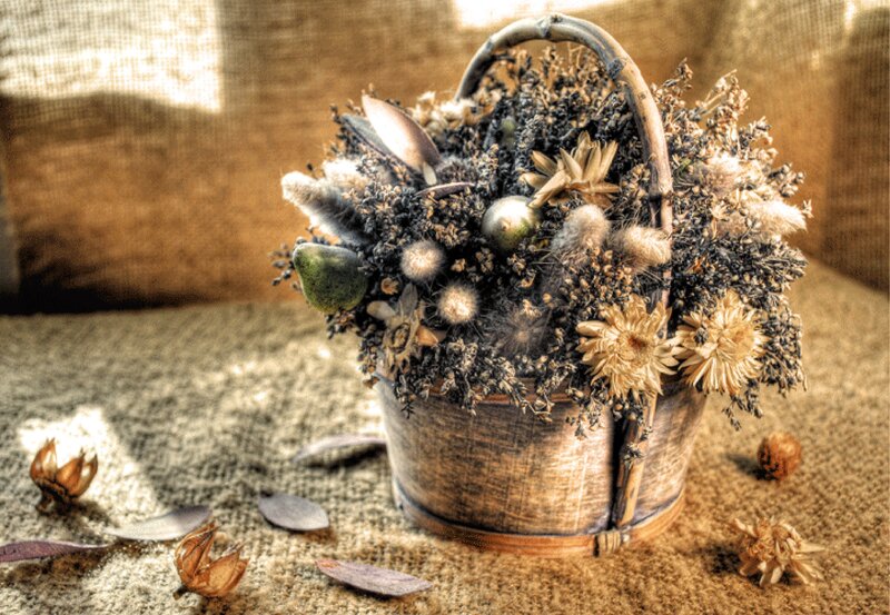 Dried Flower Arrangement — Brown